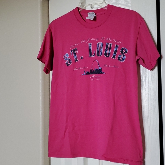 St. Louis Missouri t-shirt - Picture 3 of 3